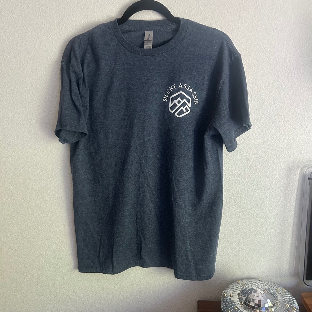 Silent Assassin Graphic T-Shirt‎ Gildan Heavy Cotton Blue Mens Medium